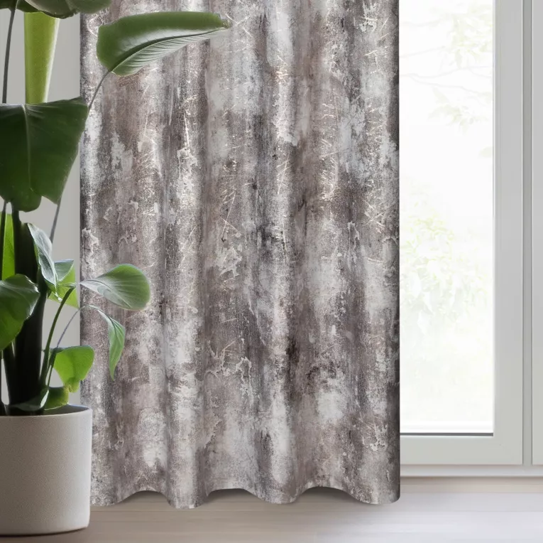 Zasłona welwetowa stalowo, beżowa zdobiona nadrukiem przecieranym 140x250 cm przelotka - ESTER