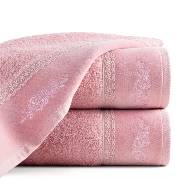 Ręcznik kąpielowy 50x90 cm bawełniany kolor różowy z koronką oraz subtelnym haftem 500 g/m2 SISI
