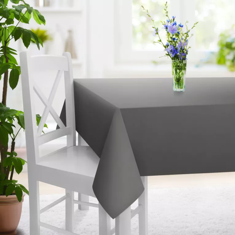 Obrus szyty stalowy z tkaniny typu Blackout zaciemniającej w 100%