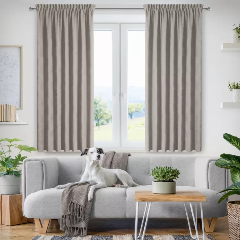 Zasłona brązowa z tkaniny welurowej 140x120 cm taśma - Dora