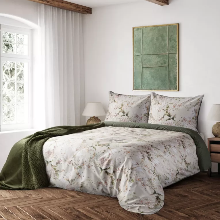 Pościel 160x200 cm z makosatyny bawełnianej kolor beżowo, biały zdobiona nadrukiem kwiatów REINA 45