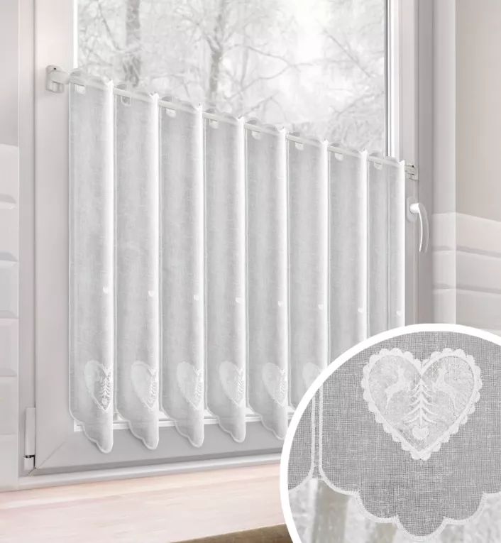 Tkanina firanowa zazdrostka z etaminy zdobiona świątecznym ażurowym haftem