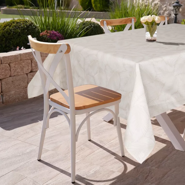 Obrus beżowo, biały 140x220 cm wodoodporny GARDEN na taras oraz balkon z motywem palmowych liści