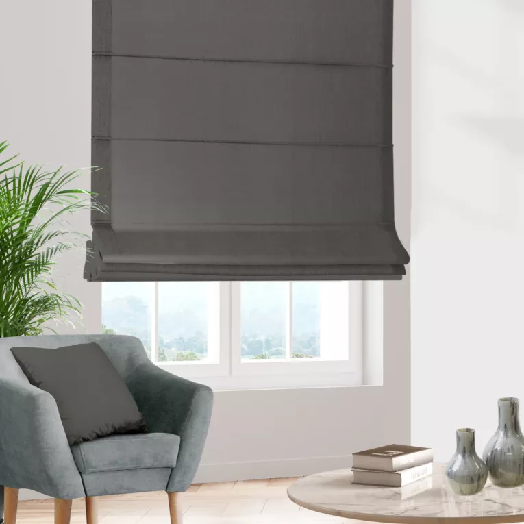 Roleta rzymska grafitowa z gładkiej tkaniny z delikatnym połyskiem