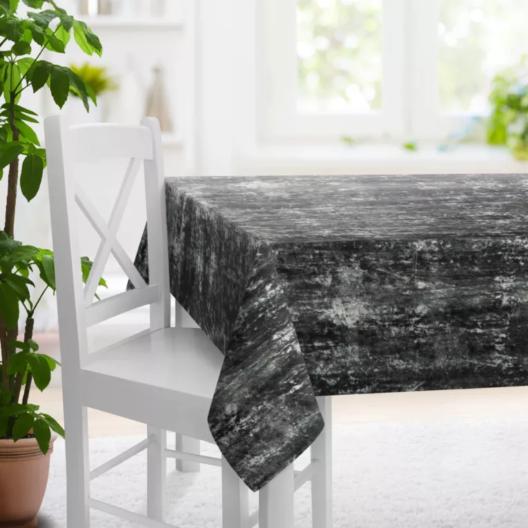 Obrus szyty popielaty z grubej, eleganckiej tkaniny welwetowej z efektem cieniowania