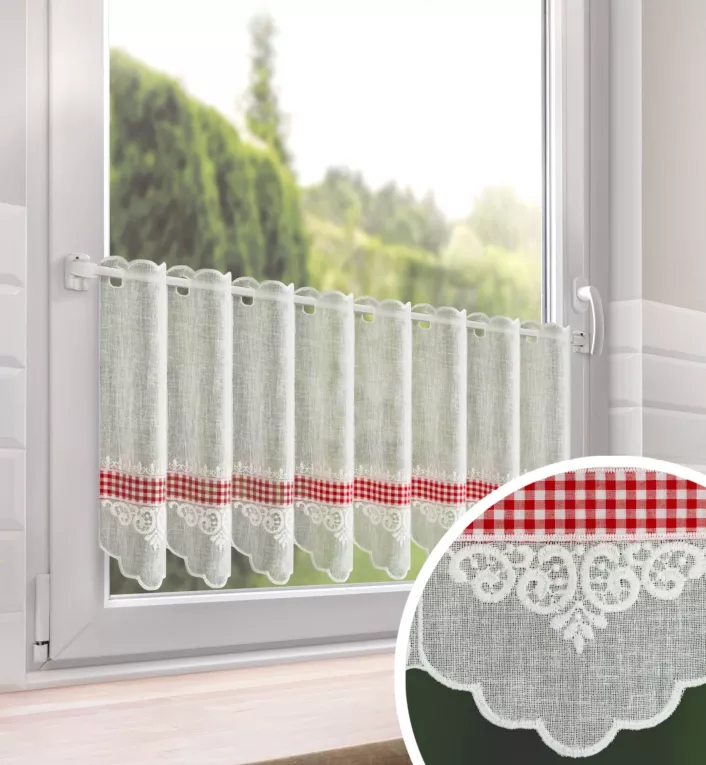 Tkanina firanowa zazdrostka, z motywem świątecznej kraty z haftem