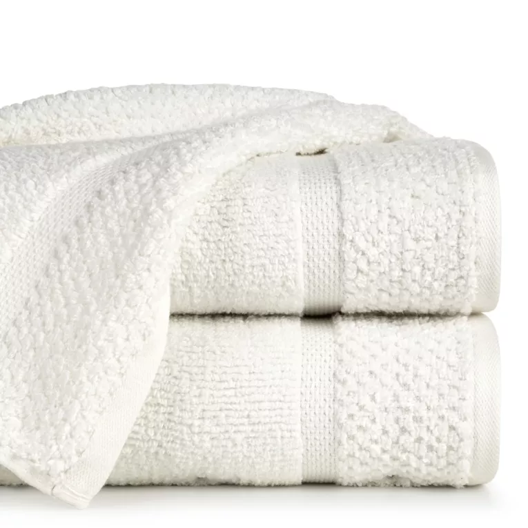 Ręcznik kąpielowy 50x90 cm bawełniany kolor czarny podkreślony ryżową bordiurą 530 g/m2 VILIA