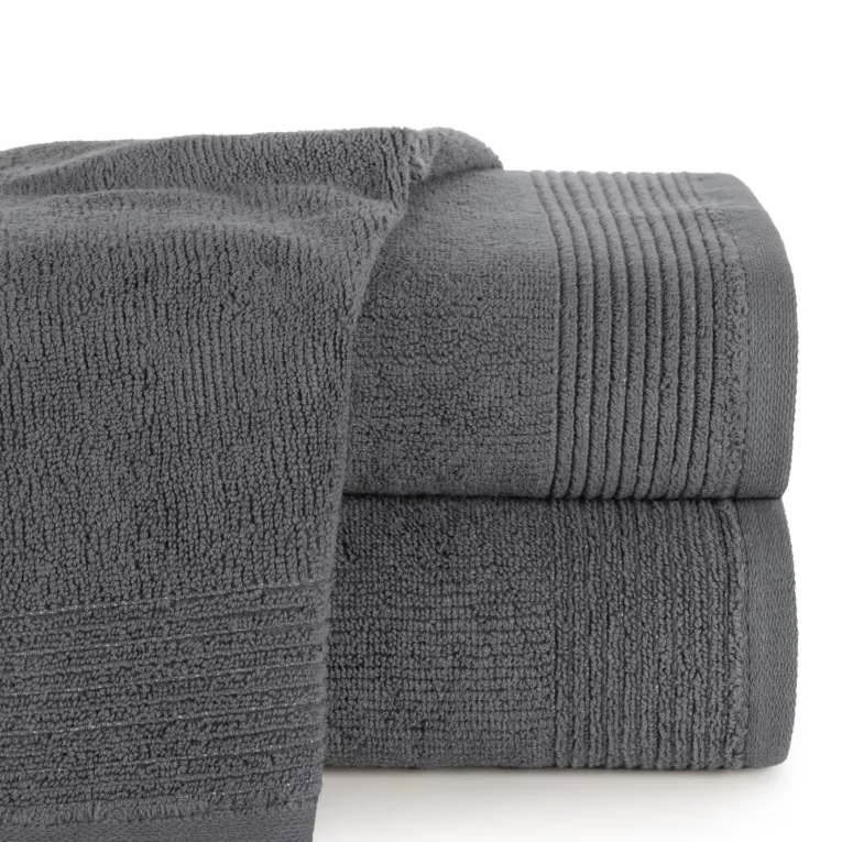 Ręcznik kąpielowy 50x90 cm bawełniany kolor stalowy zdobiony błyszczącą bordiurą 500 g/m2 LARI