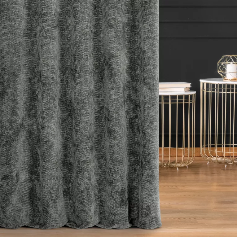 Zasłona szyta na taśmie 5 cm popielata z miękkiej tkaniny szenilowej