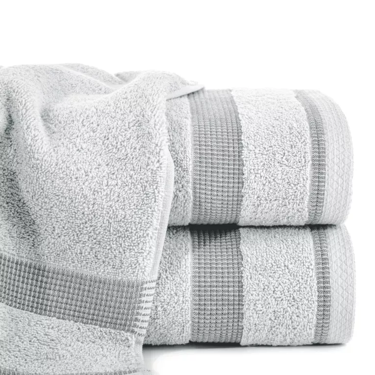 Ręcznik RODOS z ozdobną bordiurą w pasy