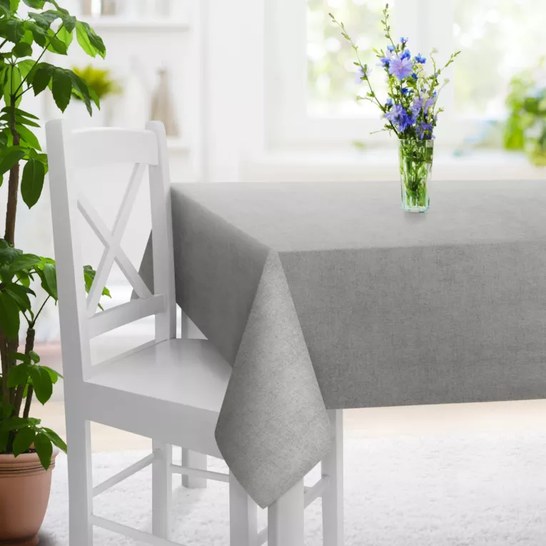 Obrus szyty stalowy z miękkiej w dotyku tkaniny szenilowej