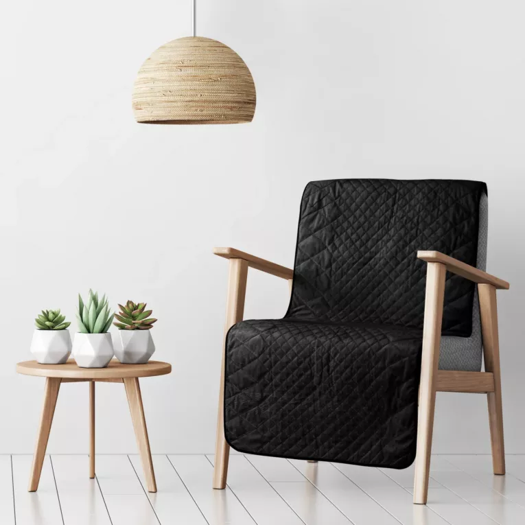 DESIGN 91 Narzuta na fotel LUIZ 3 welwetowa pikowana metodą hot press w geometryczny wzór