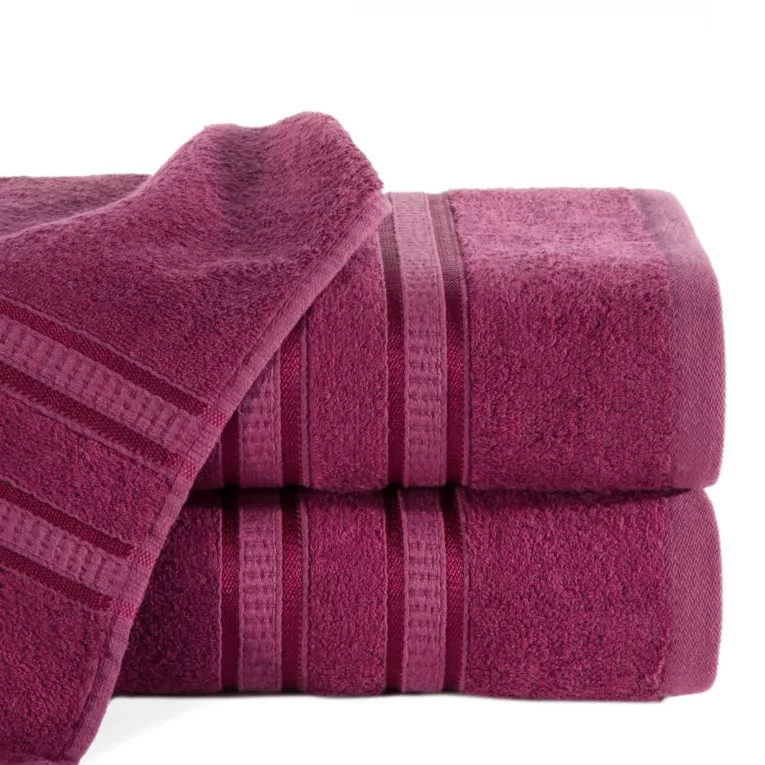 Ręcznik kąpielowy 70x140 cm bambusowy kolor amarantowy zdobiony bordiurą w pasy 500 g/m2 MILA