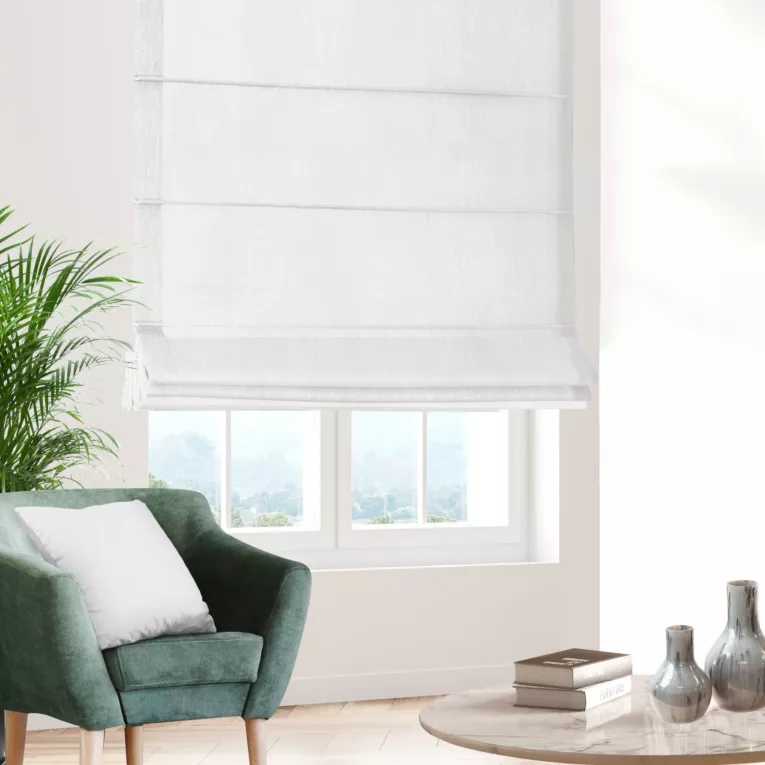 Roleta rzymska LUXOR biała z eleganckiej lśniącej tkaniny o drobnym splocie