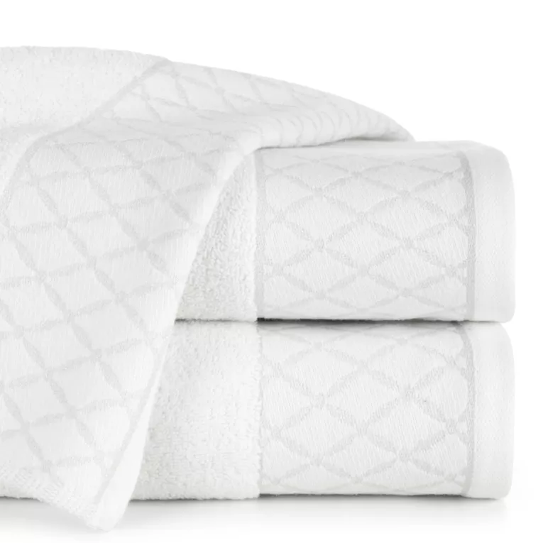 Ręcznik kąpielowy 50x90 cm bawełniany kolor biały zdobiony wzorem geometrycznym 500 g/m2 LAYLA