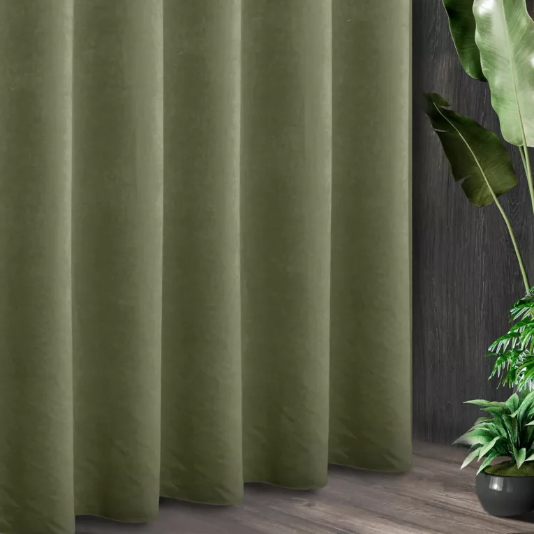 Tkanina zasłonowa ADORE gładka i miękka w dotyku o welurowej strukturze