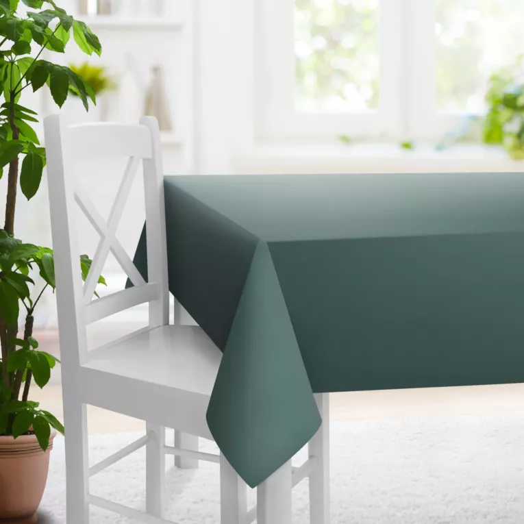 Obrus szyty morski z gładkiej zaciemniającej tkaniny typu dimout