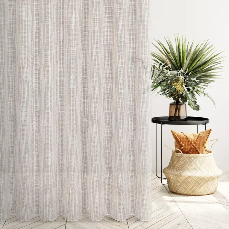 Firana szyta na taśmie 5 cm kremowo beżowa siatka w stylu eko z efektem melanżu wykończona obciążnikiem