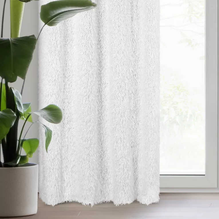 Zasłona biała zdobiona futerkiem 140x250 cm przelotka - MARION