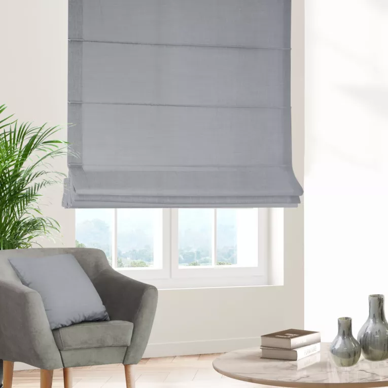 Roleta rzymska srebrna z miękkiej tkaniny o naturalnym splocie w stylu ekologicznym