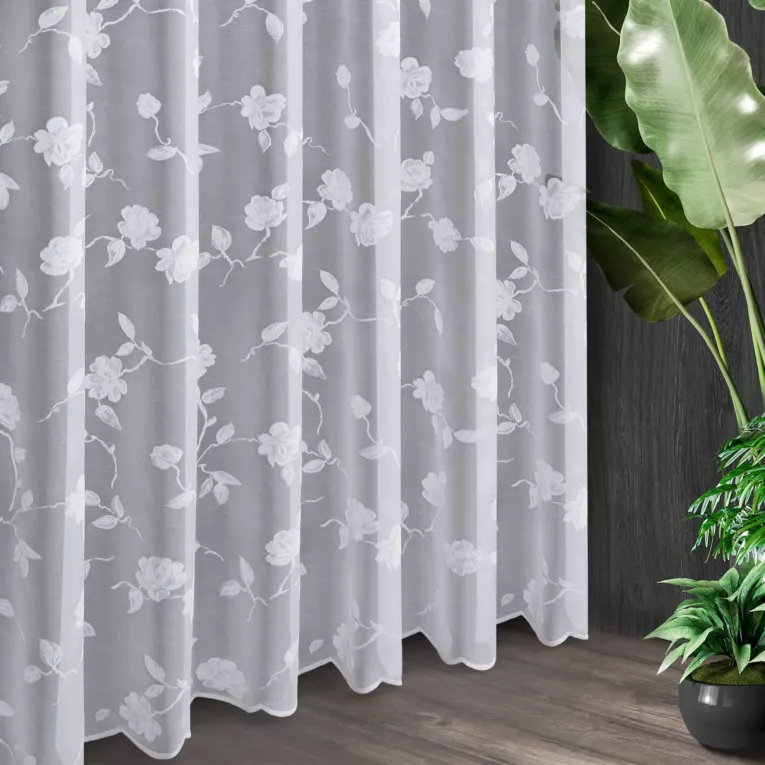 Tkanina firanowa żakardowa z motywem kwiatów