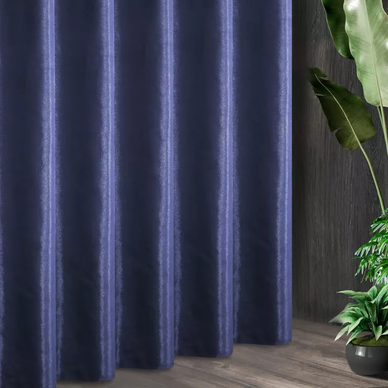 Tkanina zasłonowa z ozdobnym splotem i dodatkiem błyszczącej nici