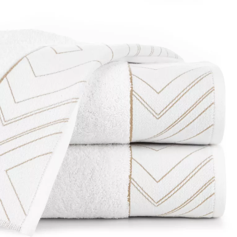 LIMITED COLLECTION ręcznik BLANCA 9 z miękkiej bawełny z żakardową bordiurą z motywem geometrycznym MAGIA BIELI