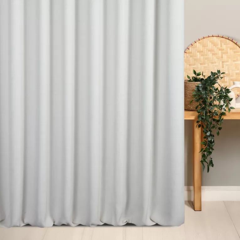 Zasłona szyta na flexach platynowa z tkaniny o naturalnym splocie z efektem melanżu