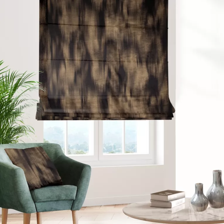 Roleta rzymska czarno złota z tkaniny satynowej z połyskliwym nadrukiem Italissima Eva Minge