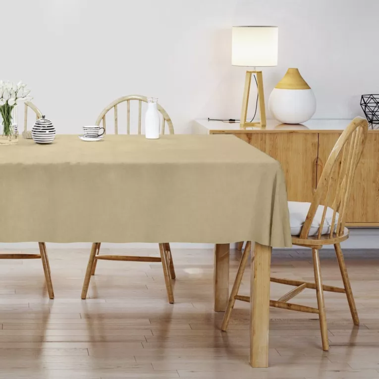 Obrus szyty DORA - HIT beżowy z miękkiej tkaniny o welurowej strukturze