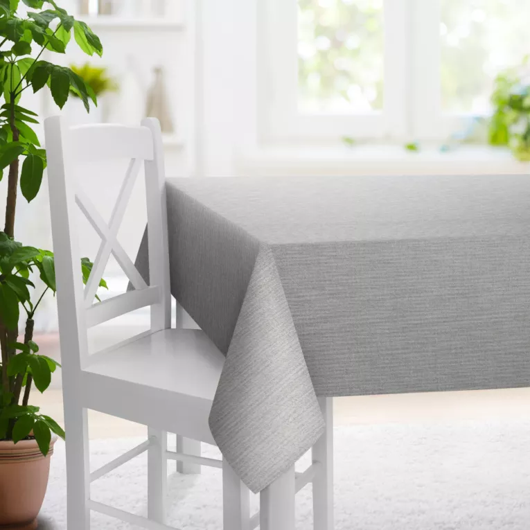 Obrus szyty srebrny o naturalnym splocie w melanżowych odcieniach