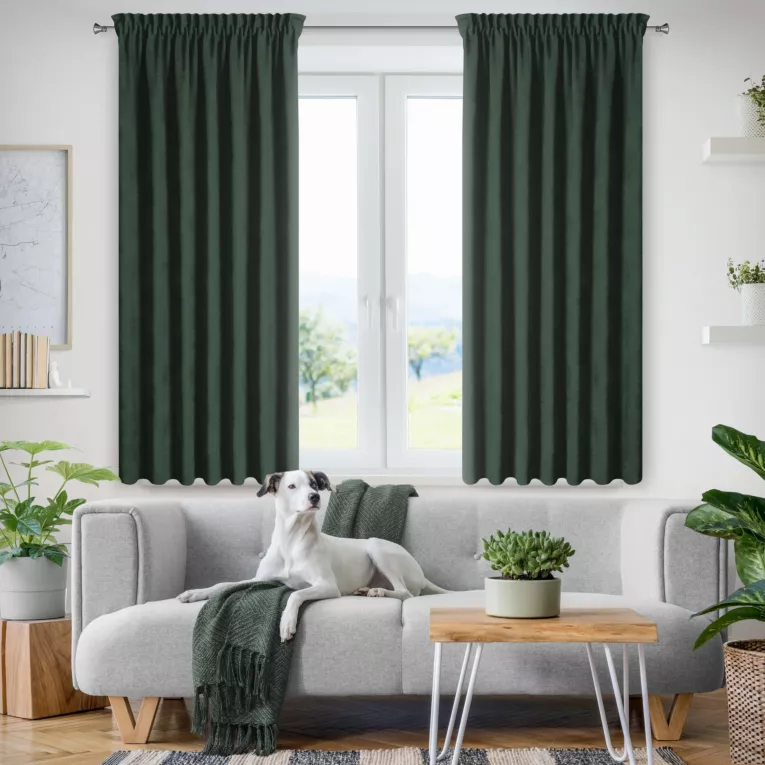 Zasłona ciemnozielona z tkaniny welurowej 120x180 cm taśma - Dora