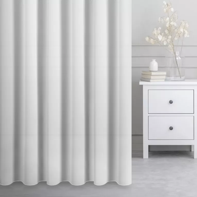 Firana szyta na taśmie 5 cm AURELL biała z jedwabiście miękkiej matowej krepy, wykończona obciążnikiem