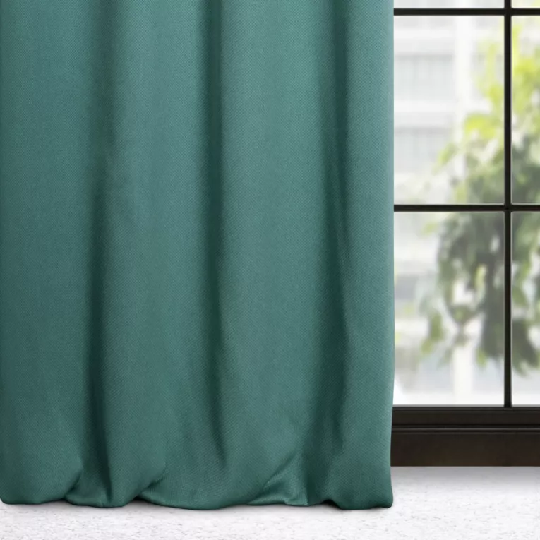 Zasłona turkusowa zaciemniająca o strukturze drobnej krateczki 140x250 cm przelotka - AMARO