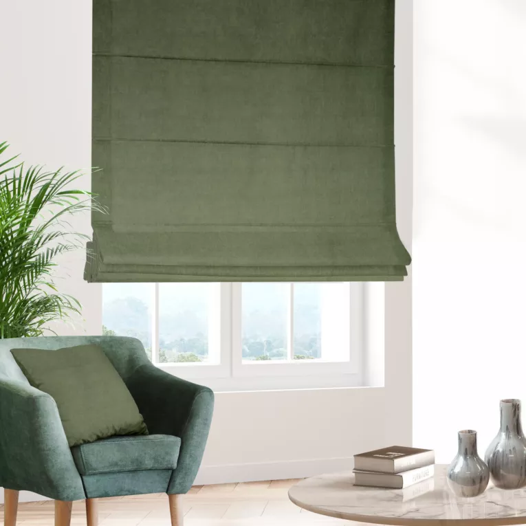 Roleta rzymska DORA - HIT szałwiowa z miękkiej tkaniny o welurowej strukturze