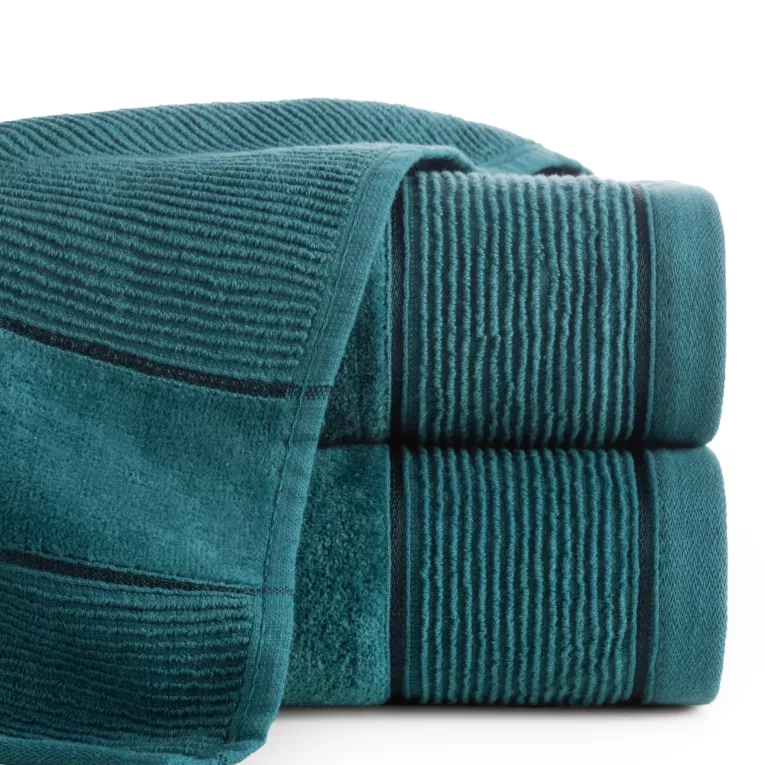 Ręcznik kąpielowy 70x140 cm bawełniany kolor ciemnoturkusowy z welurową bordiurą 500 g/m2 EMMA