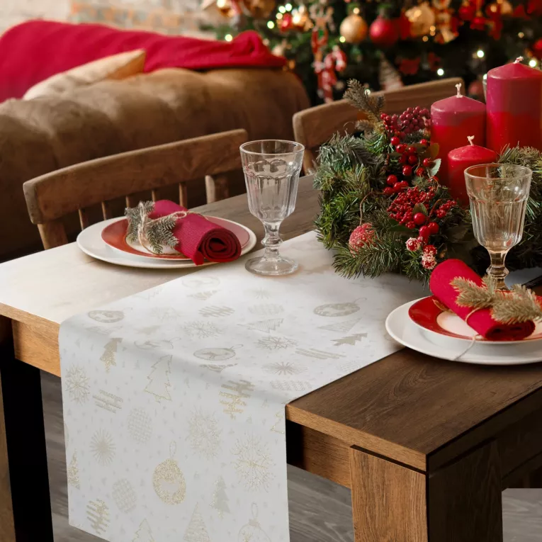Bieżnik na stół kremowy 40x140 cm z żakardowej tkaniny FLASH z motywem świątecznym przetykany złotą nicią