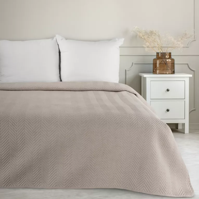 Narzuta z tkaniny o strukturze lnu beżowa 200x220 cm pikowana w wzór jodełki LEN 3 Eurofirany Premium