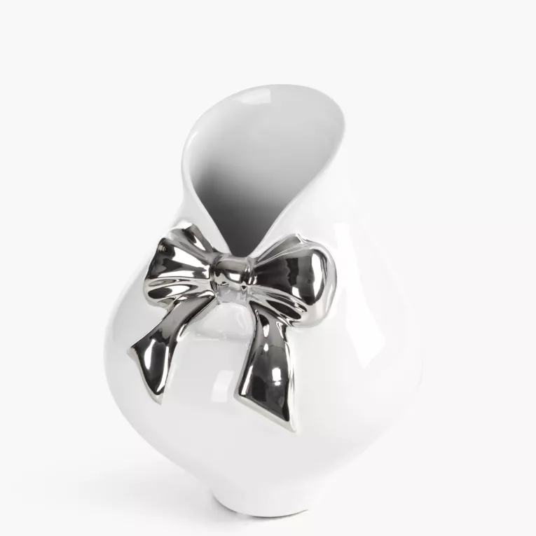 Wazon biały dekoracyjny z ozdobną srebrną kokardką 14x19 cm AKIRA