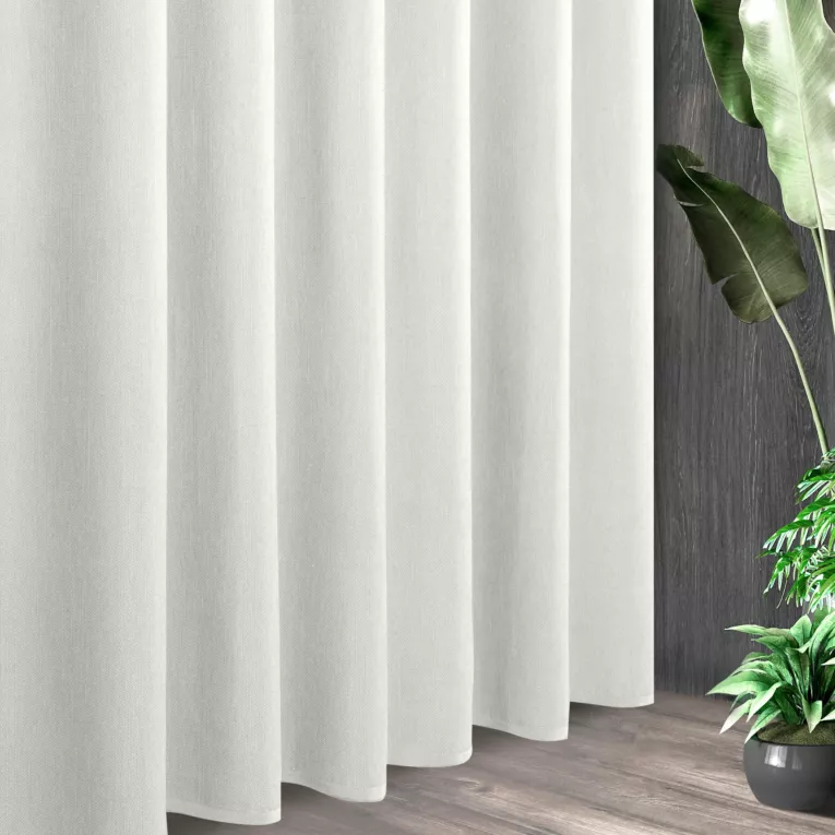 Tkanina zasłonowa zdobiona drobnym strukturalnym wzorem