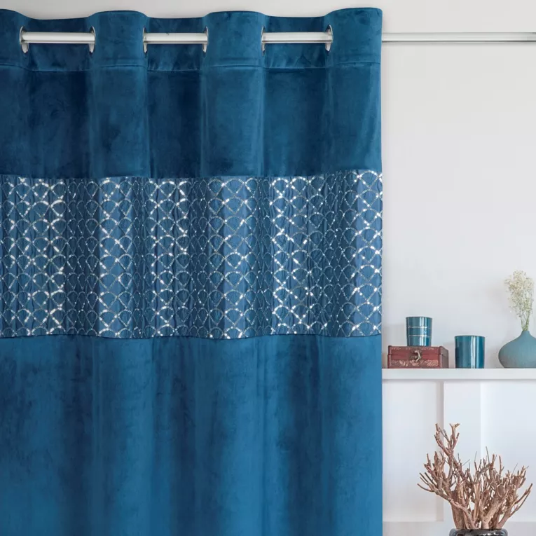 Zasłona granatowo, srebrna z lśniącego welwetu z aplikacja z cekinów 140x250 cm przelotka - MARGOT