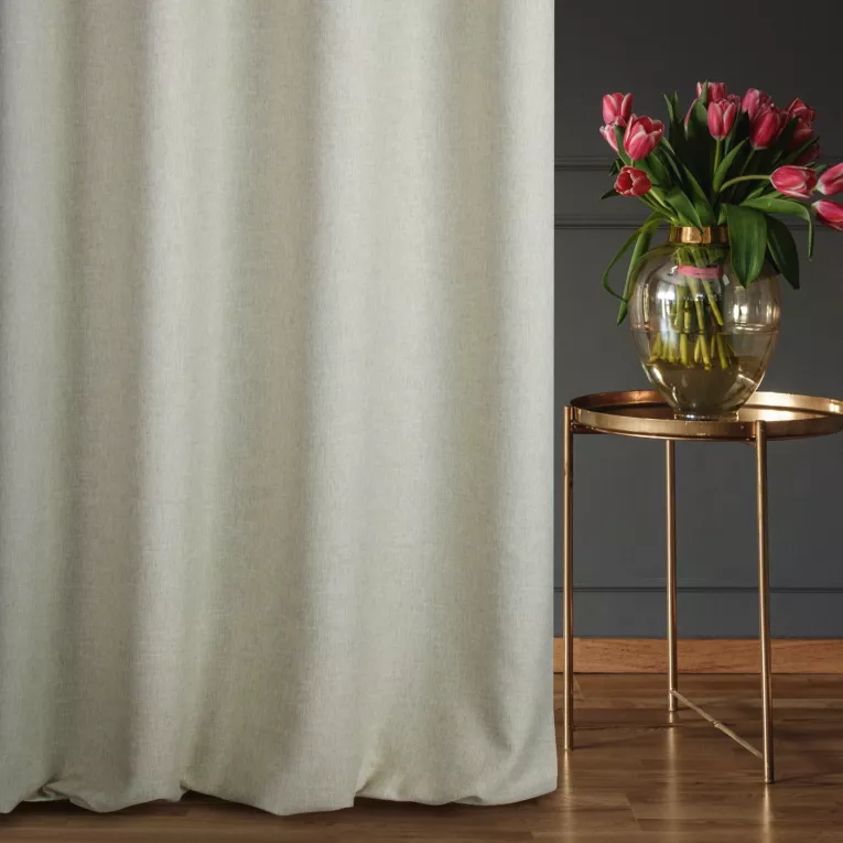 Zasłona szyta na taśmie 5 cm GEONOA naturalna z miękkiej tkaniny o naturalnym charakterze z widocznym ozdobnym splotem