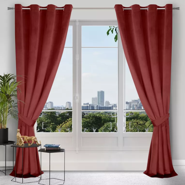 Zasłona bordowa z matowego welwetu z upinaczem 140x270 cm przelotka - CARMEN