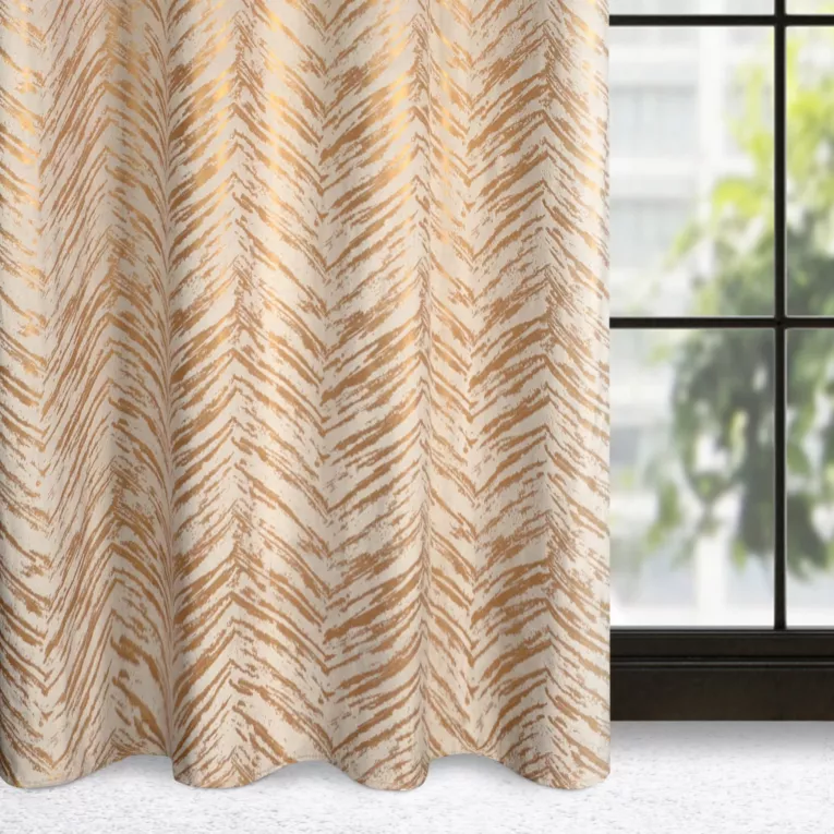 Zasłona kremowa z błyszczącym złotym nadrukiem z welwetu 140x250 cm przelotka - SARA