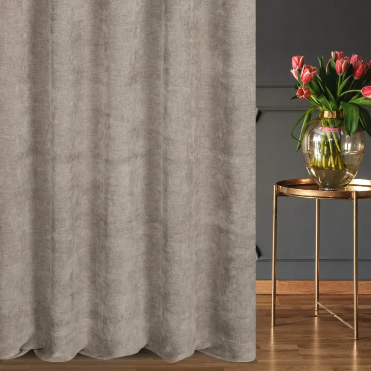 Zasłona szyta na taśmie fala beżowa z tkaniny szenilowej z efektem melanżu