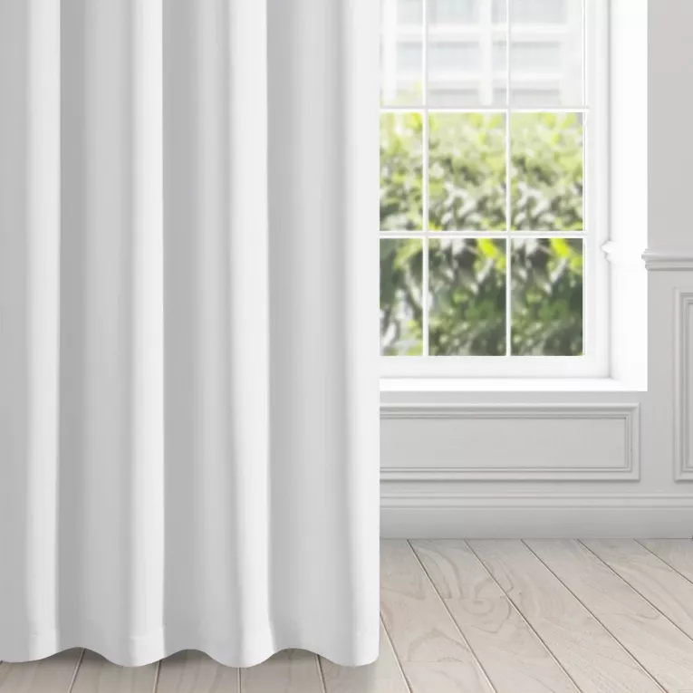 Zasłona biała z gładkiej matowej tkaniny zaciemniającej 135x250 cm przelotka - BLACKOUT