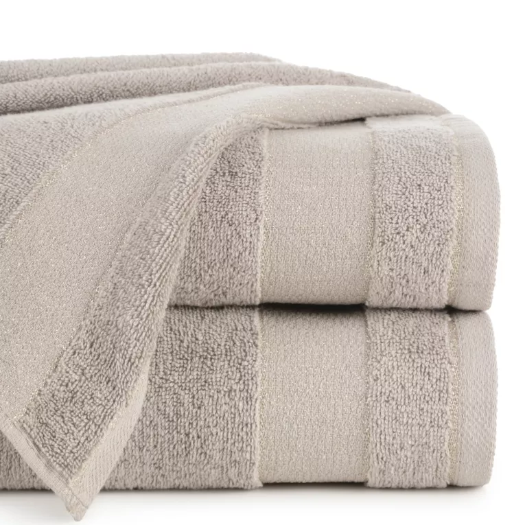 Ręcznik kąpielowy 50x90 cm bawełniany kolor beżowy z ozdobną bordiurą 500 g/m2 NESSY