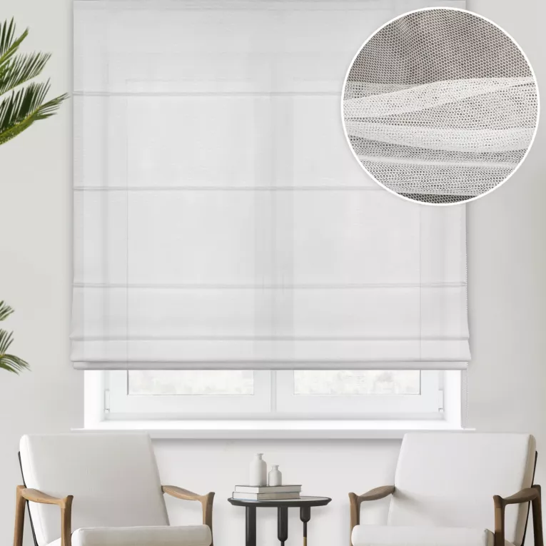 Roleta rzymska kremowa z delikatnej tkaniny o splocie jak plaster miodu, wykończona obciążnikiem