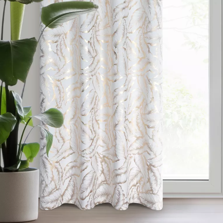 Zasłona biało szampańska zdobiona nadrukiem liści 140x250 cm złota przelotka - MILENA