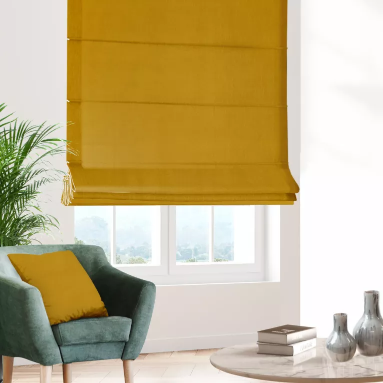 Roleta rzymska ADESSA żółta z miękkiej tkaniny o welurowej strukturze
